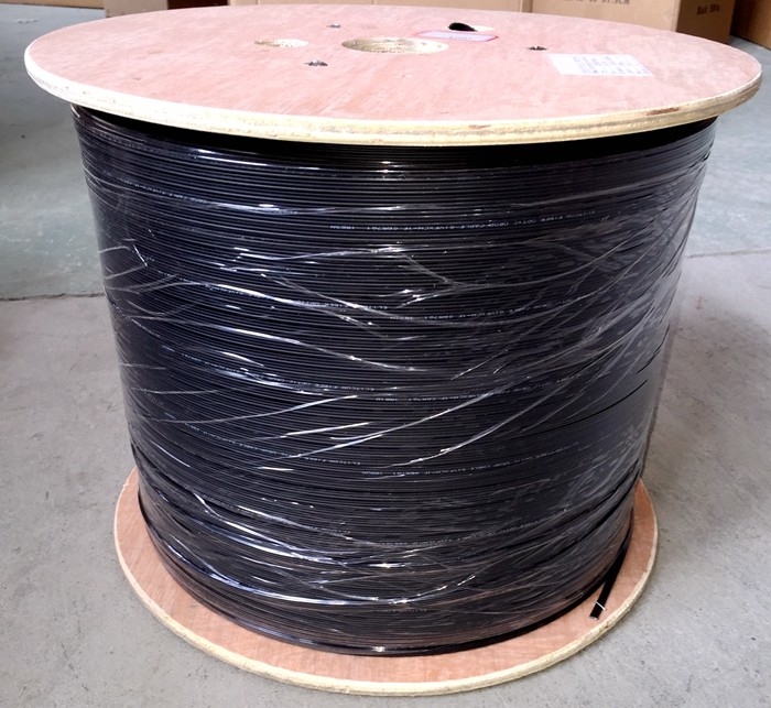 GJYFXCH FTTH Fiber Optic Cable With LSZH Sheath FRP Strength Member